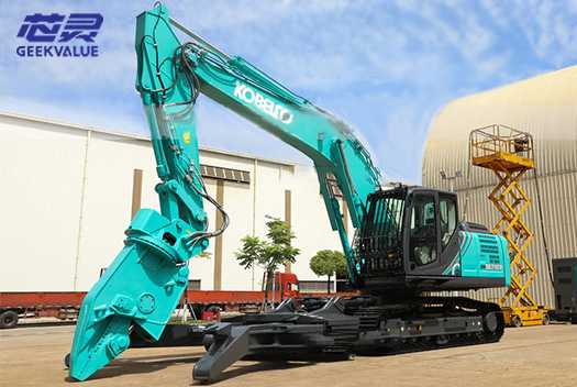 Kobelco medium excavator SK210D-10