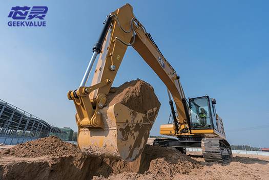 Used CAT Large Excavator 333